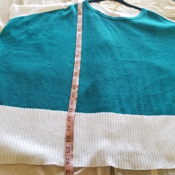 Eileen Fisher | Knit Oversized Top - Picture 6 of 6